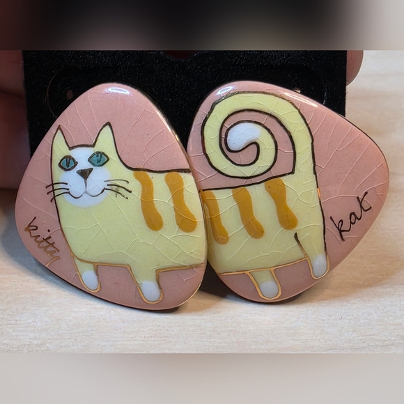 Unique And Whimsical Laurel Burch 90s Style Cat Or Kitty Kat Pierced Earrings - Picture 1 of 14